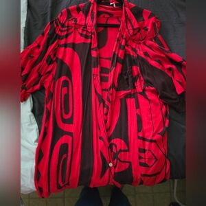 Wahine Toa Red and Black Patterned Aloha Shirt